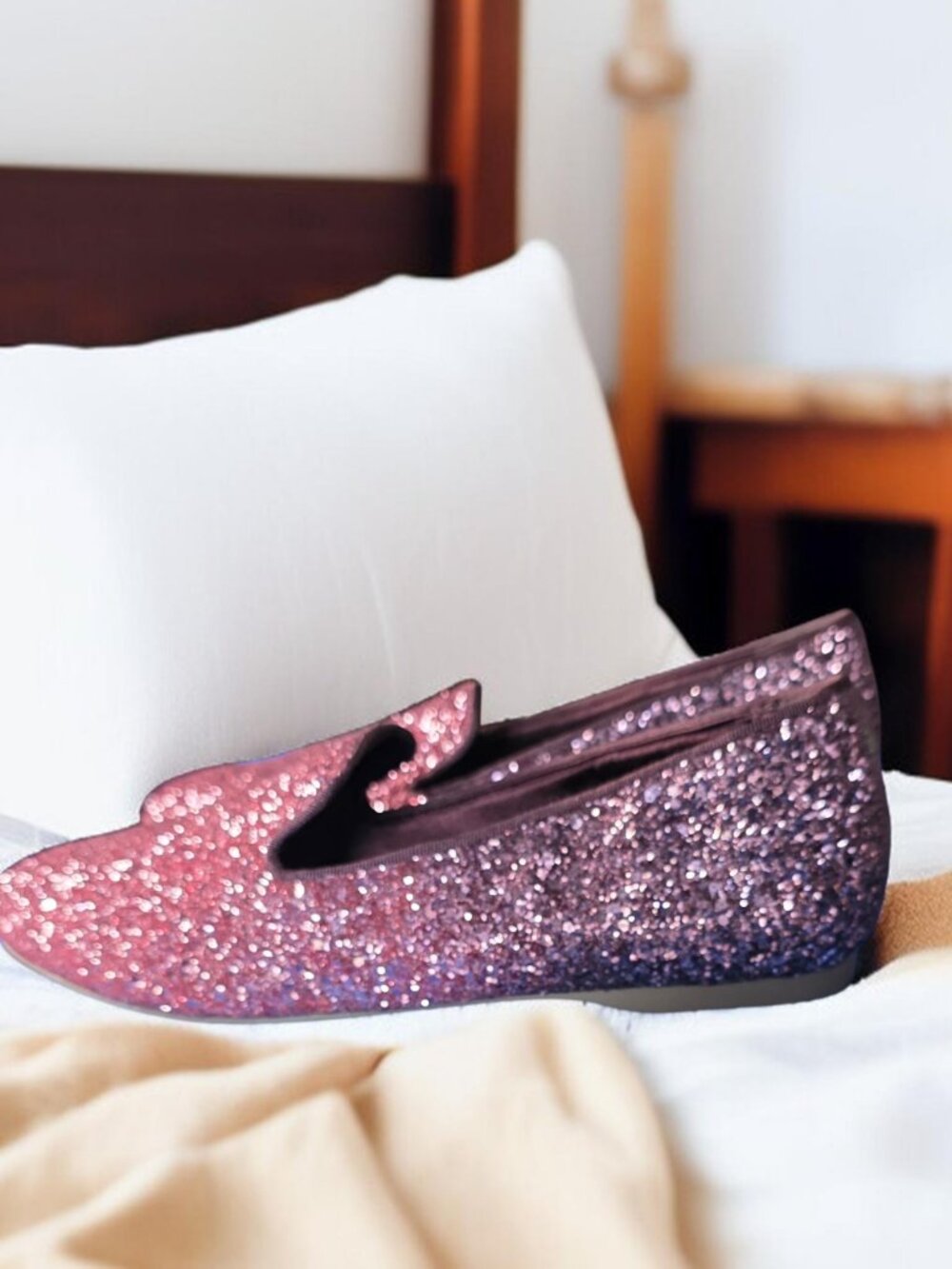 NWOB BIRDIE ( 8 ) "THE STARLING" Ombre Rose Sparkle Glitter Smoking Slipper